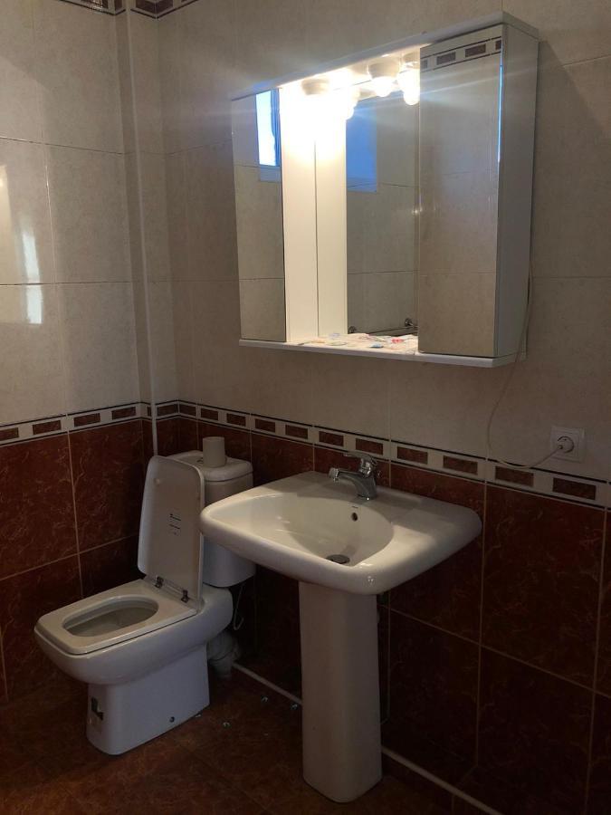 Valda Hotel On Tumanyan Vanadzor Bagian luar foto
